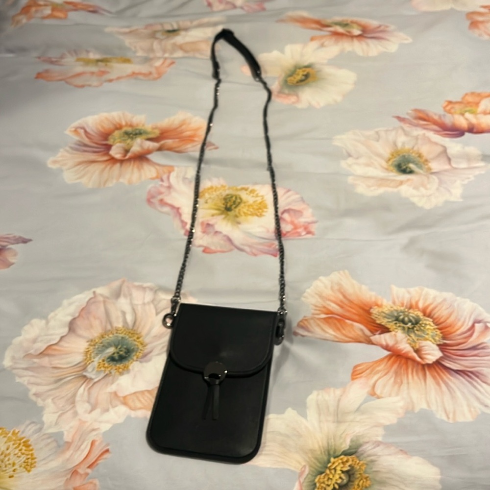 Black leather touch screen purse for your phone